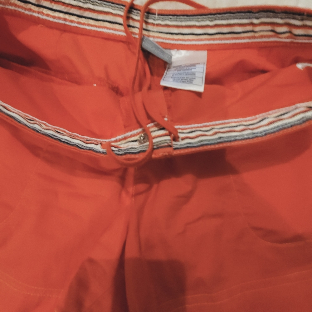 Nike shorts - Picture 3 of 9